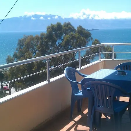Janine's Seafront Vlorë